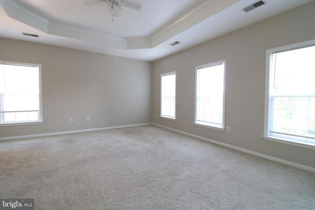 Building Photo - 22078 Vantage Pointe Pl