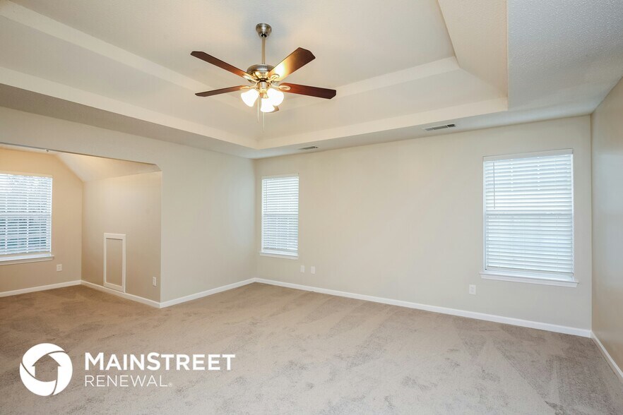 Building Photo - 5875 Sunflower Ct