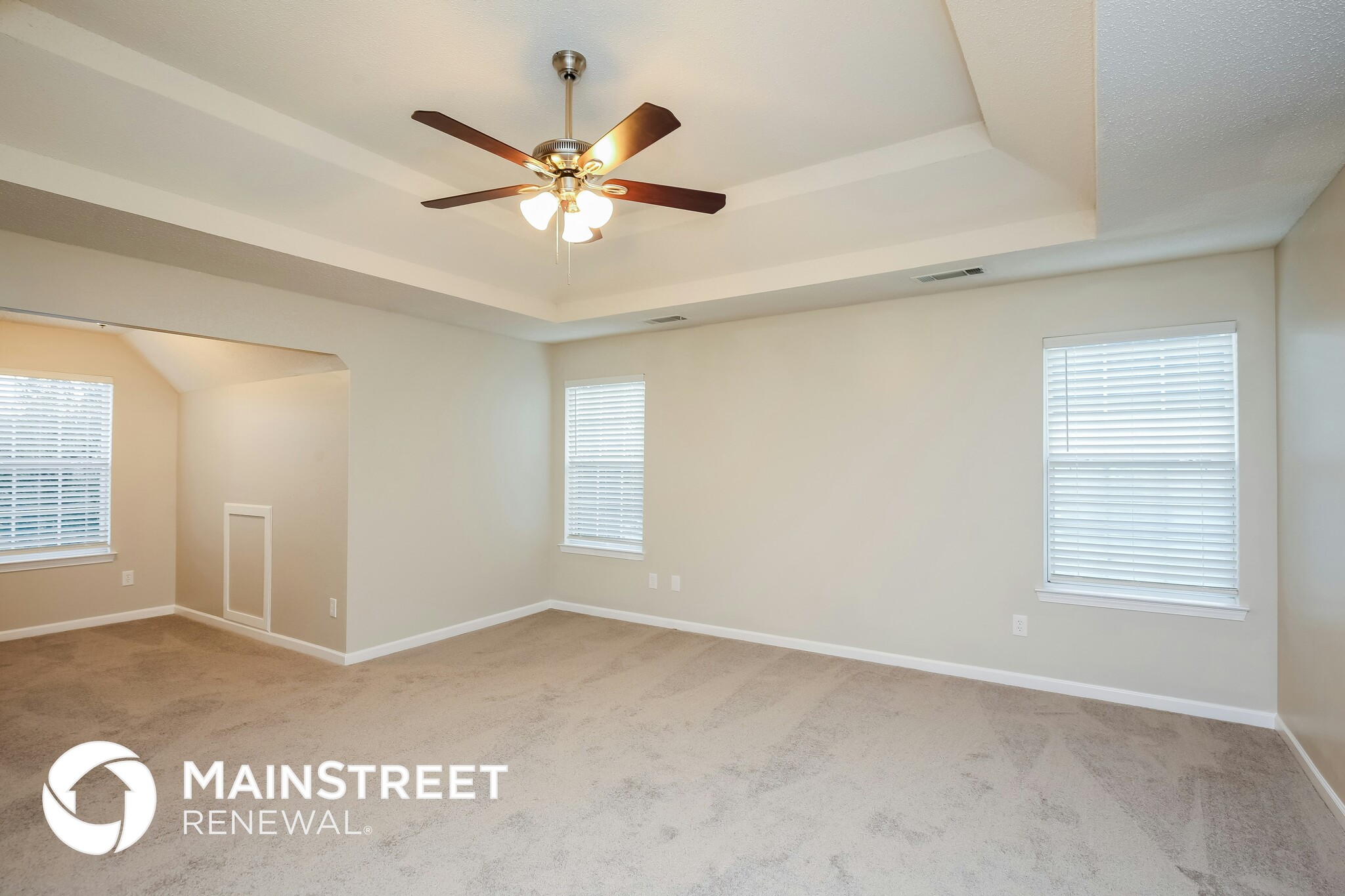 Building Photo - 5875 Sunflower Ct