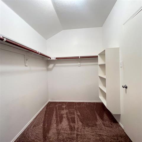 Building Photo - 2049 Helmoken Falls Dr