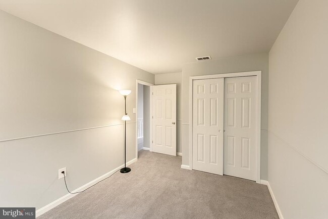 Building Photo - 13820 Rampant Lion Ct