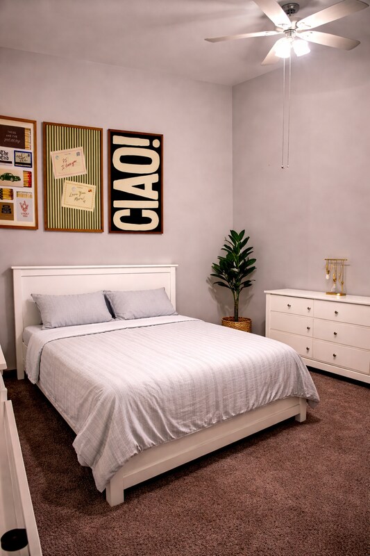 Building Photo - 845 Massachusetts St