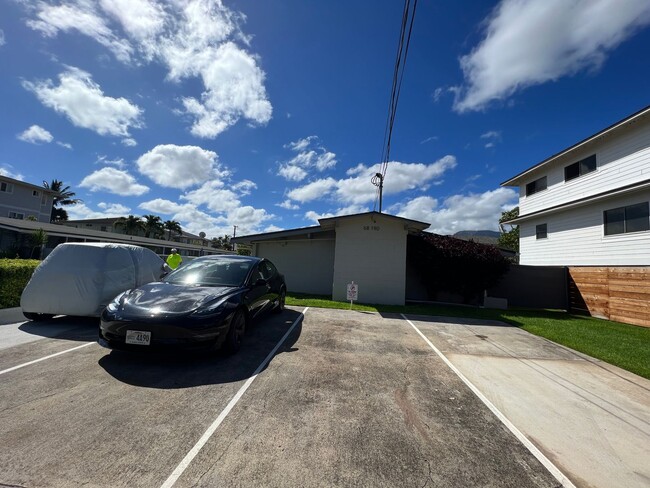 Building Photo - For Rent - 68-190 Au St. #B Waialua, HI 96791