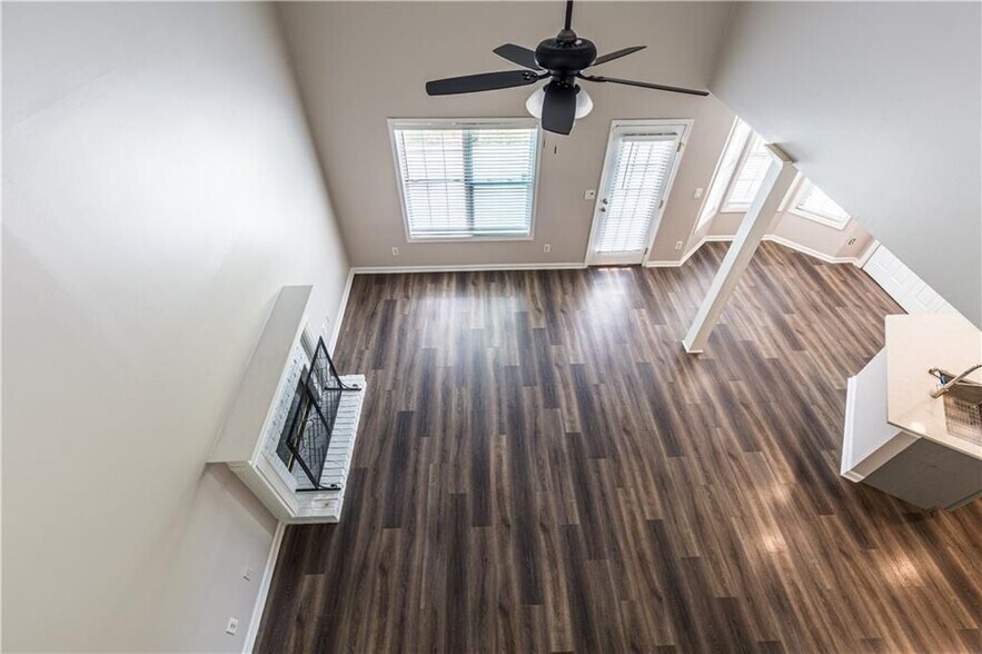 Building Photo - 3192 Dunlin Way