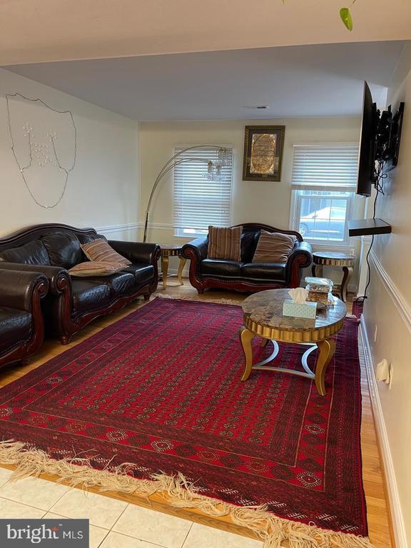 Building Photo - 7746 Brandeis Way