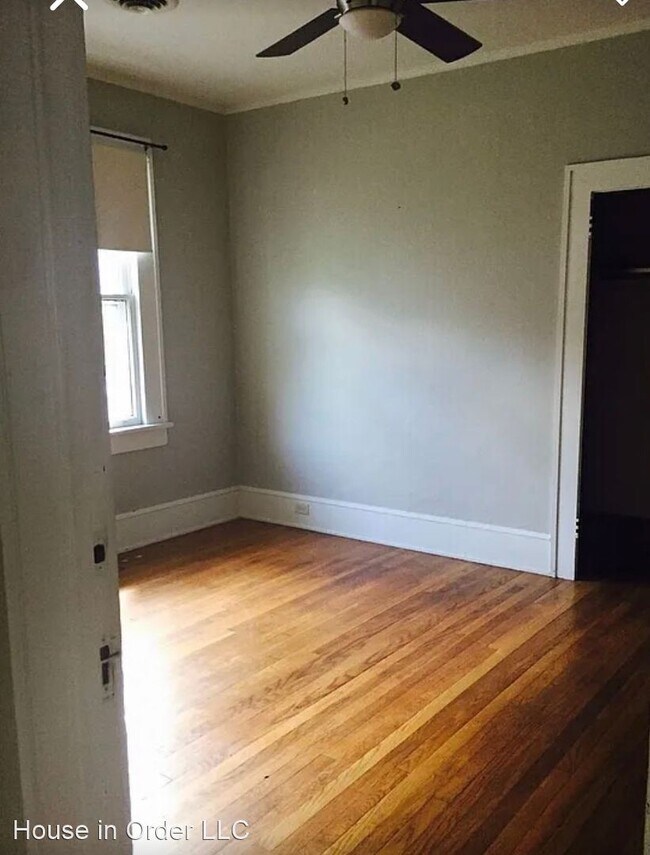 Building Photo - 3 br, 1 bath House - 127 Flint Street