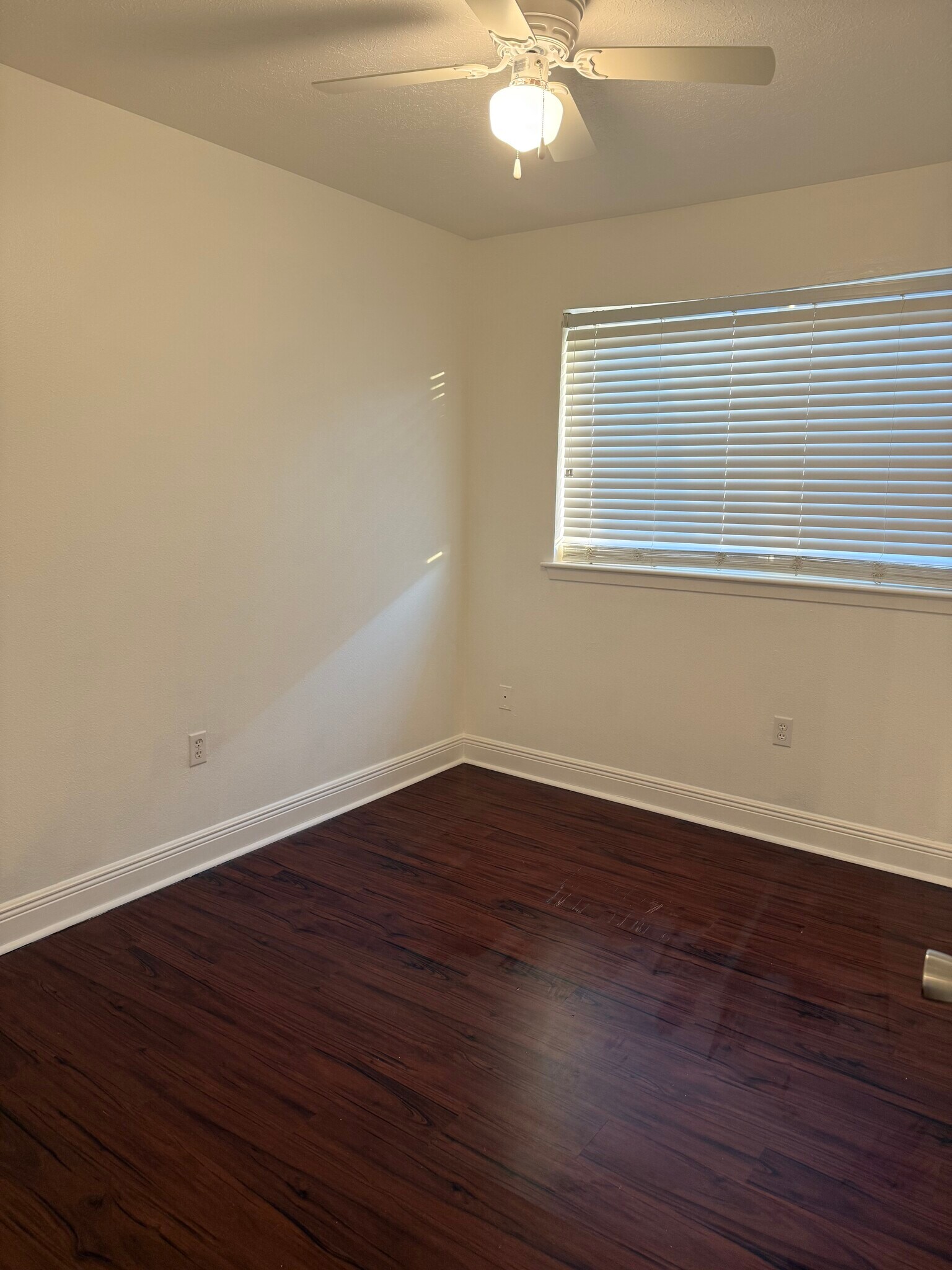 Building Photo - 3403 Tambour Dr