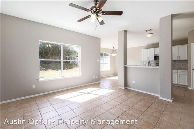 Building Photo - 1617 Diana Dr