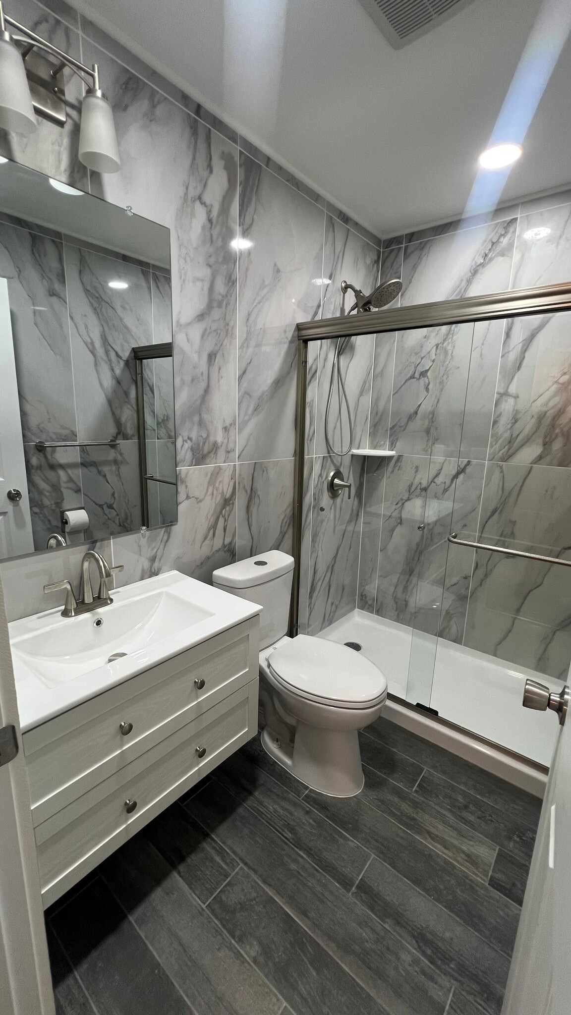 Building Photo - 5786 Applebrook Ct