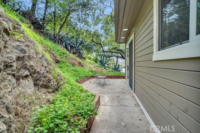 Building Photo - 850 Country Club Dr