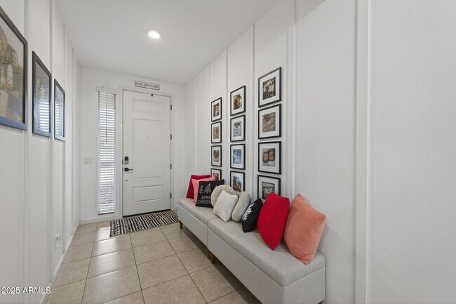 Building Photo - 36810 N Camarillo Dr