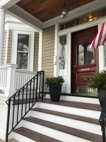 Primary Photo - 931 E 4th St