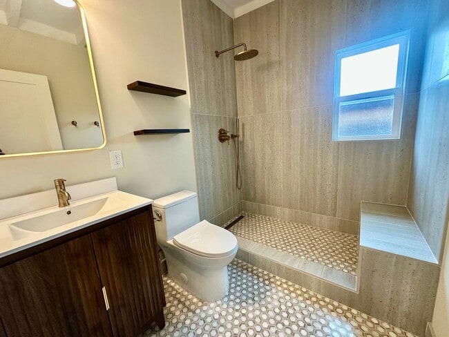 Building Photo - Beautifully Brand New Updated Home- Great Schools- Pet Okay