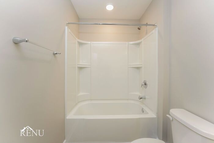 Building Photo - 3118 Journal Ct