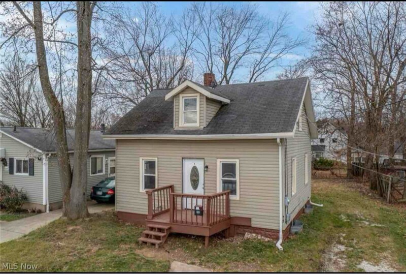 Building Photo - 520 Ardella Ave