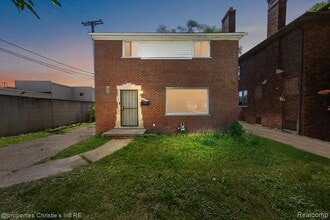 Building Photo - 3445 Harvard Rd