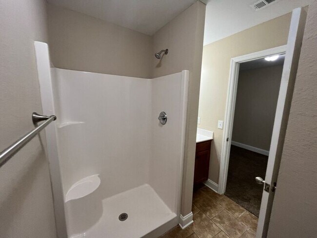 Building Photo - 88 Brown Estates Dr