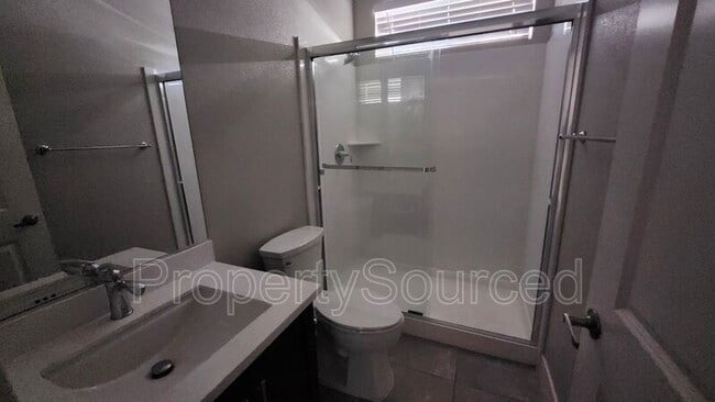 Building Photo - 17848 Eastman Ct