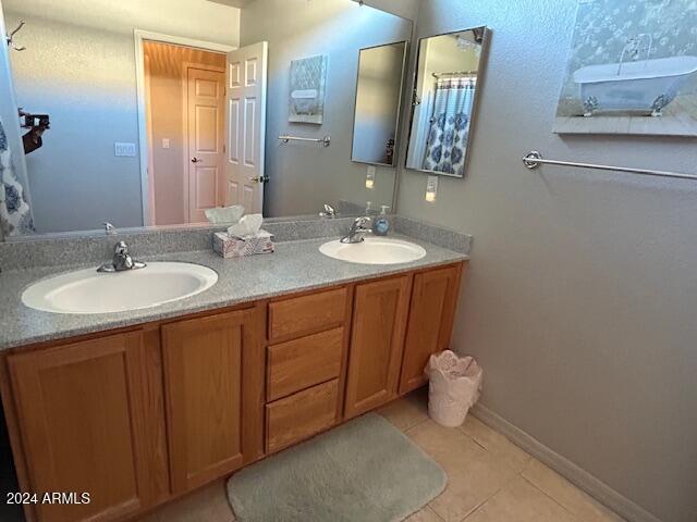 Building Photo - 6447 S Pinaleno Pl