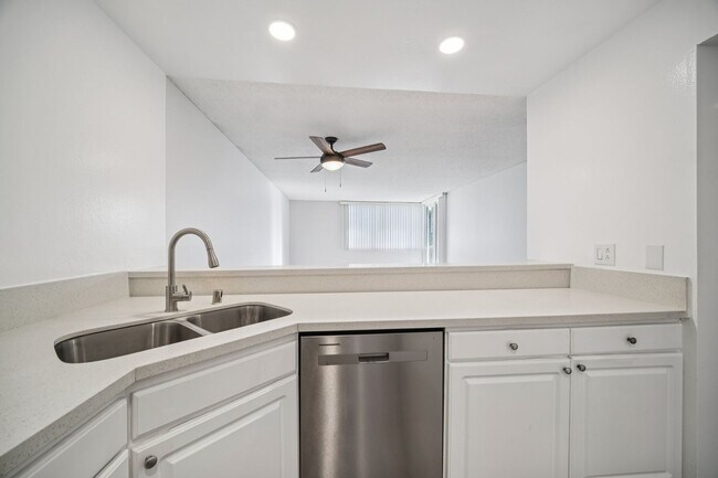 Interior Photo - Harbor Villas