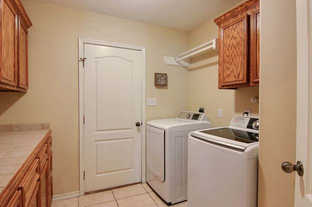 Building Photo - 2542 Windrose Dr