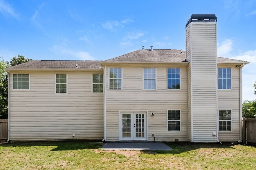 Building Photo - 27 Polo Fields NE