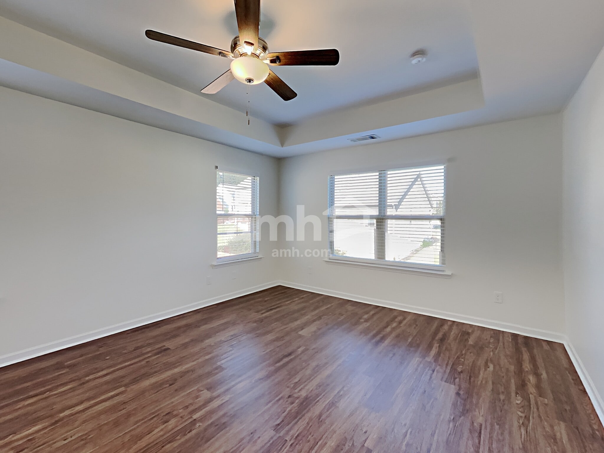Building Photo - 3168 Altamont Ct S W