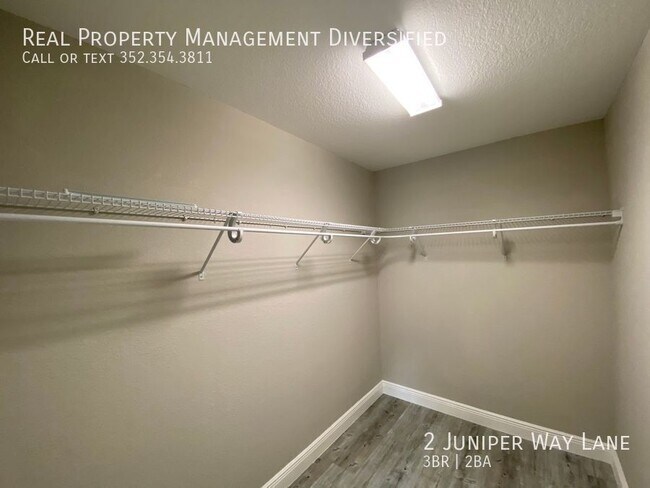Building Photo - 2 Juniper Way Ln