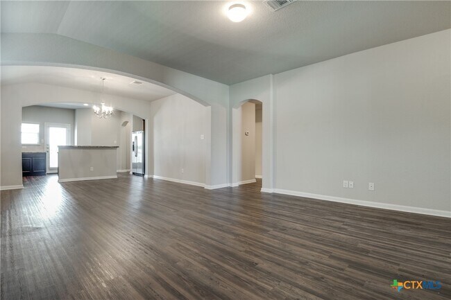 Building Photo - 1041 Lauren St