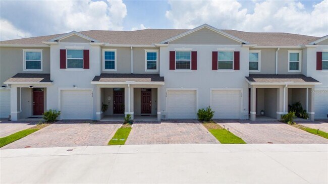 Building Photo - 1426 Isleta Lp