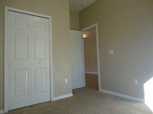 Building Photo - 25702 Aldus Dr