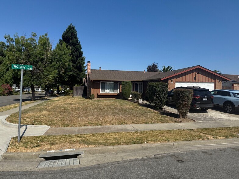 Primary Photo - 3101 Wolsey Pl