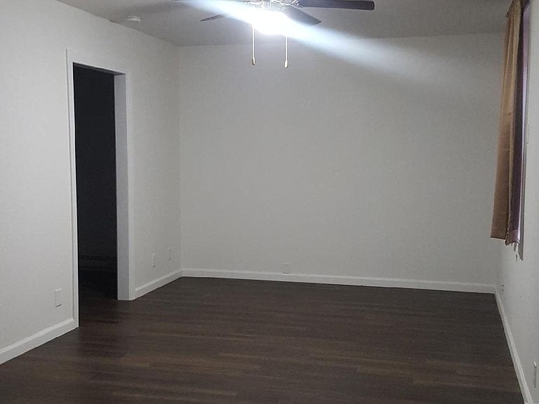 Living room - 1324 2nd St