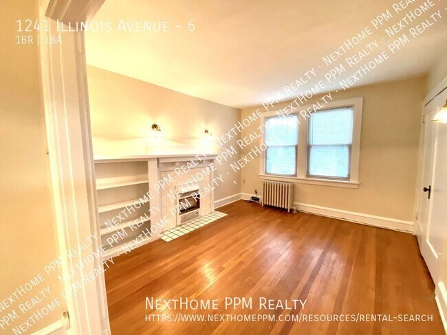 Building Photo - Dormont 1 Bedroom with heat included. Octo...