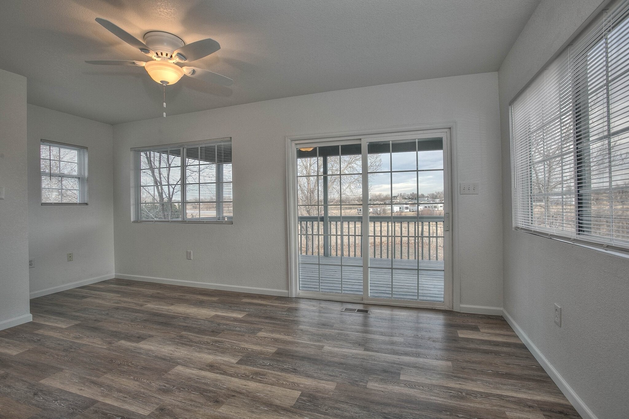 Building Photo - 624 26th St SW