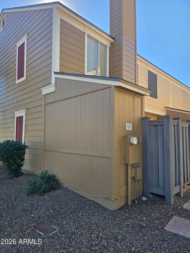 Building Photo - 18838 N 34th Dr