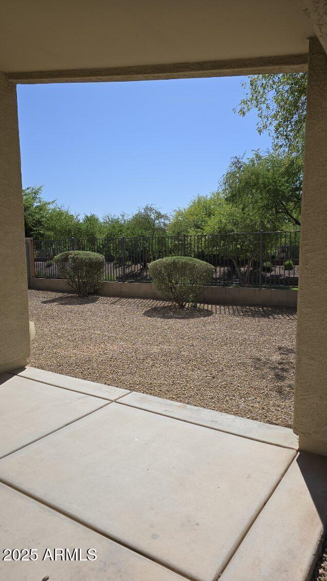 Building Photo - 7327 W Magdalena Ln