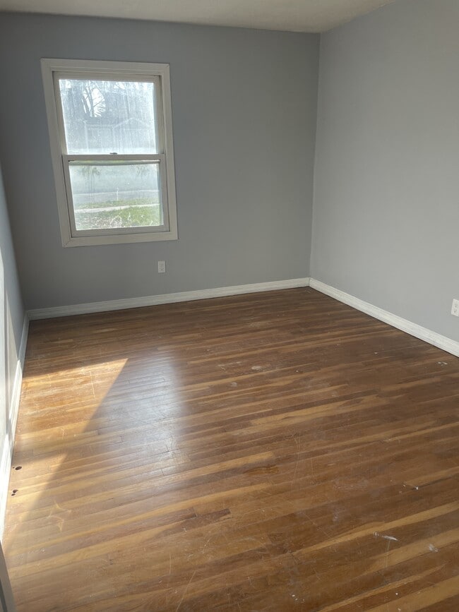 Building Photo - 7008 SW 15th St