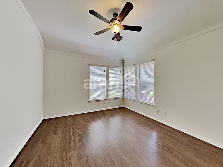 Building Photo - 19727 Water Point Trl