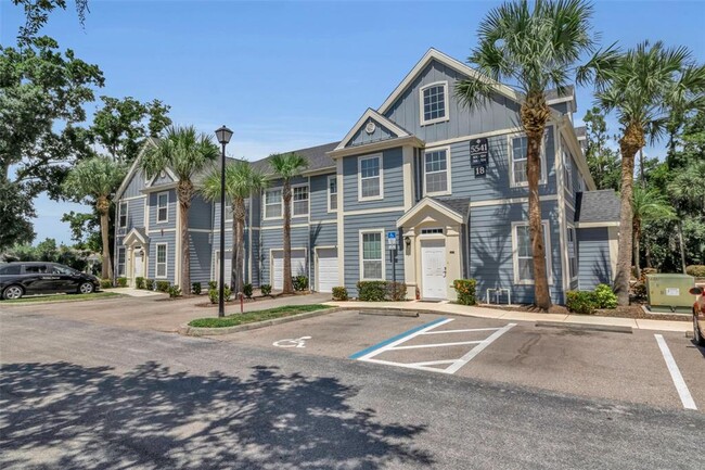 Building Photo - 5541 Rosehill Rd