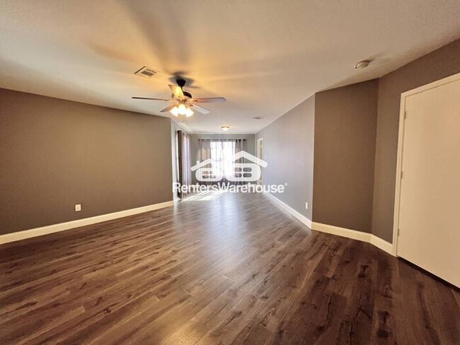 Building Photo - Move-in Ready!!! Stunning 4 bedroom in Nor...