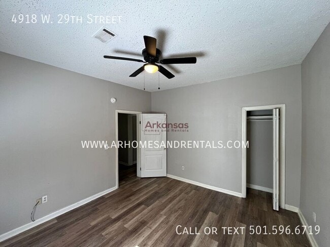 Building Photo - 4918 W 29th St