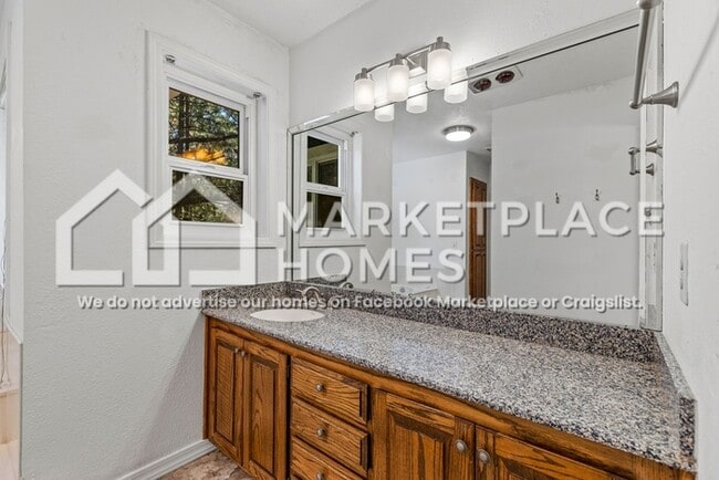 Building Photo - 2155 N Rio De Flag Dr