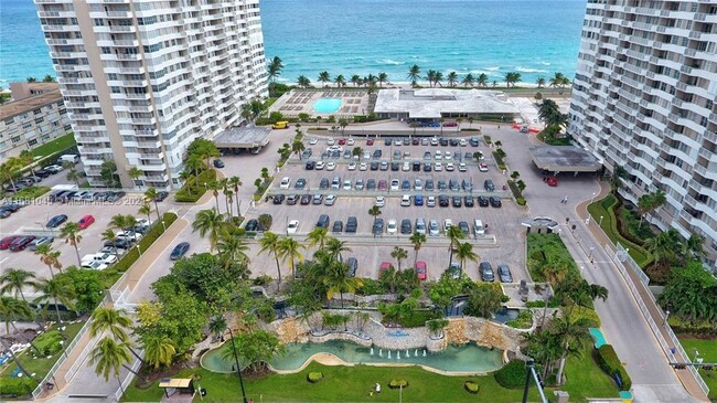 Building Photo - 1980 S Ocean Dr