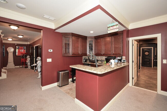 Building Photo - 2210 Spalding Dr