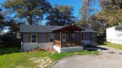 Building Photo - 1133 Hwy 2861