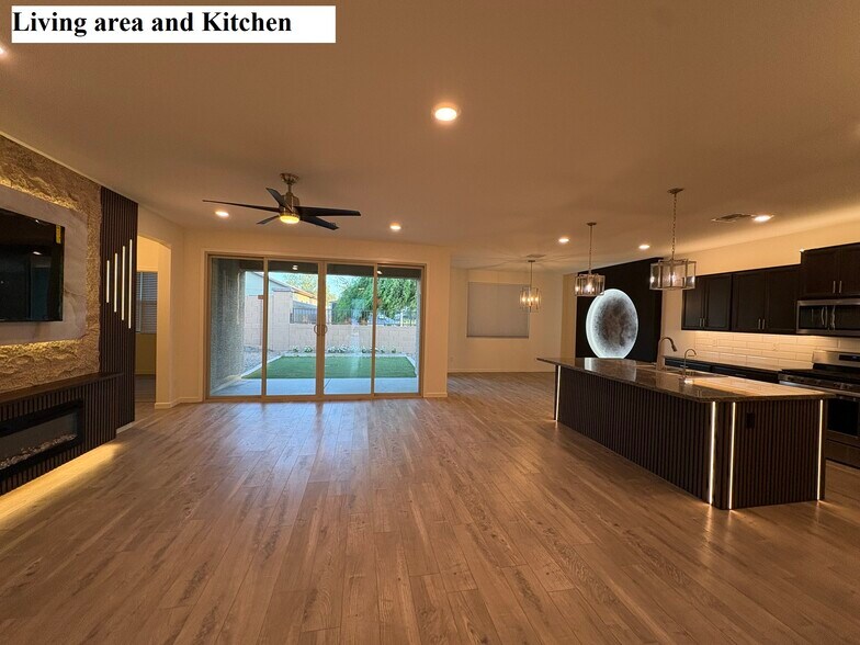 Building Photo - 4251 W Dayflower Dr