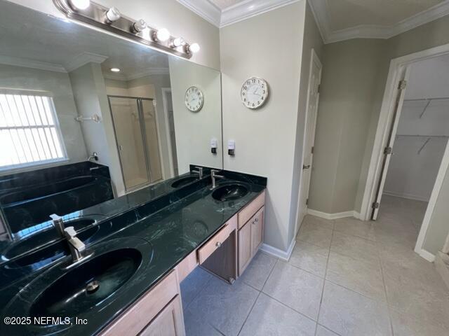 Building Photo - 2127 Forest Gate Dr W