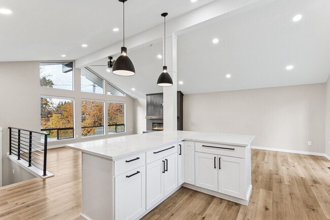 Building Photo - 9844 Olson Rd NW