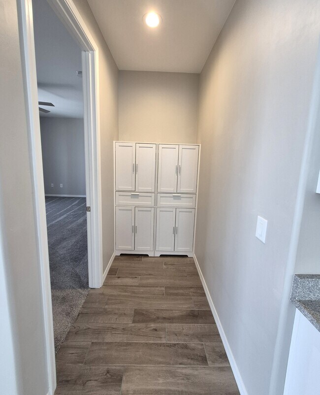 Building Photo - 7742 S Long Pond Walk Way